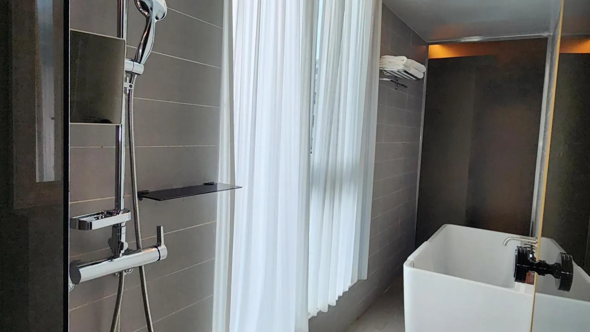 ***  Hound Hotel Busan Station South Korea