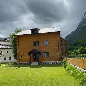 Mehmeti Maison d'hôtes
