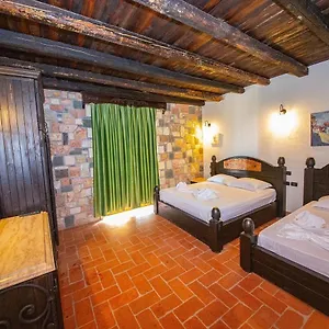 **** Gasthof Sarajet E Pashait 1 Albanien
