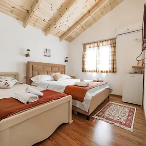  Affittacamere Sofia Gllava - Albania