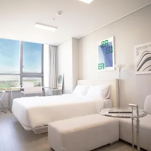 Uh Flat The Songdo , 인천 대한민국