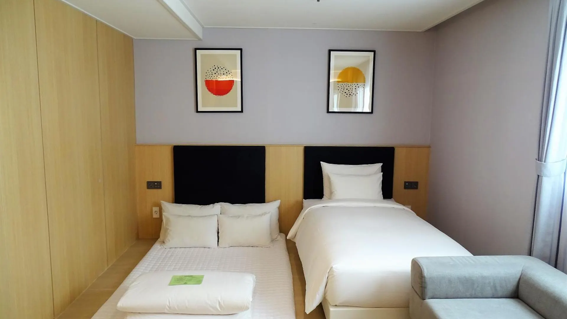 Hound Hotel Busan Station
