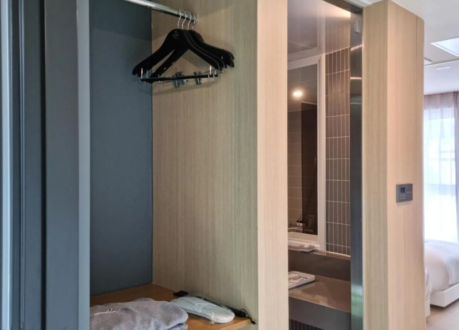***  Hound Hotel Busan Station Южная Корея